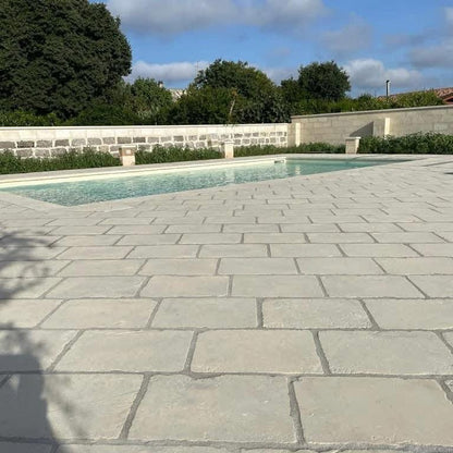 Pietra Leccese Grezza 4 cm – Chianca in Pietra Naturale per Pavimenti e Arredo